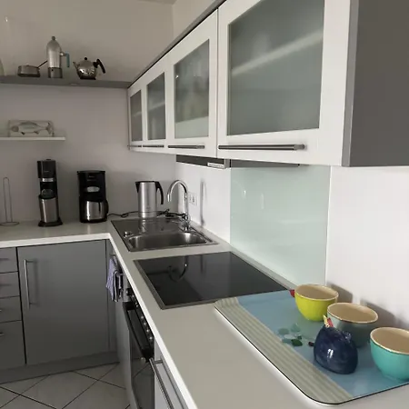 Ich Kenne Ein Haus Am *